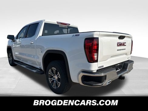 New 2026 GMC Sierra 1500 SLE w/ X31 Off-Road Package image 5