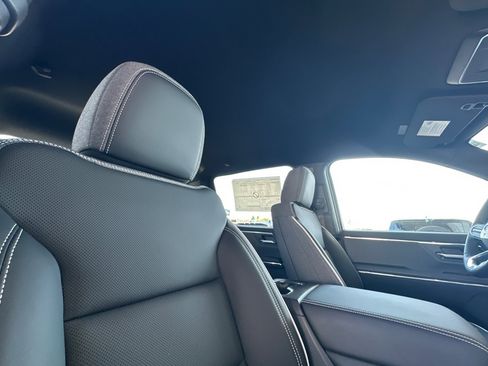 New 2026 GMC Sierra EV Elevation image 15