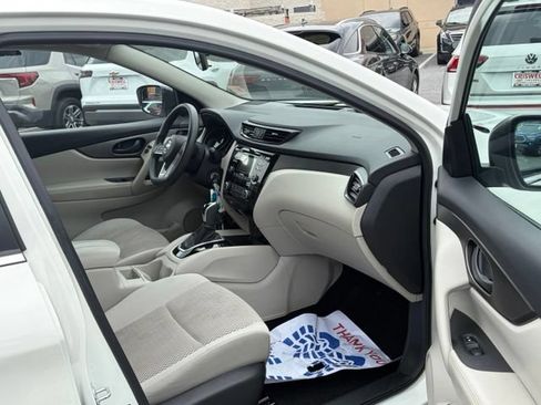 Used 2017 Nissan Rogue Sport S FWD image 25