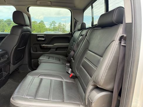 Used 2014 GMC Sierra 1500 Denali w/ Suspension Package, Off-Road AWD/4WD image 12