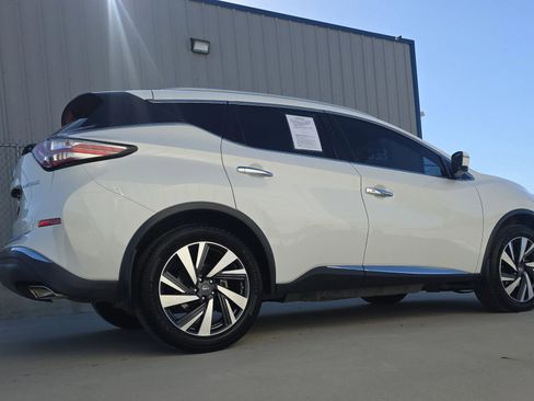 Used 2018 Nissan Murano Platinum image 19