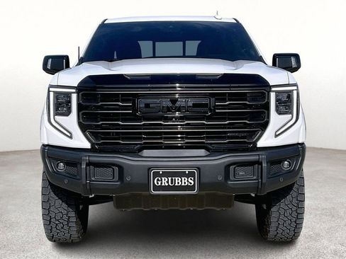 Used 2023 GMC Sierra 1500 AT4X image 5