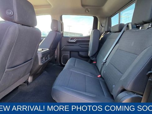 Used 2024 Chevrolet Silverado 1500 LT image 13