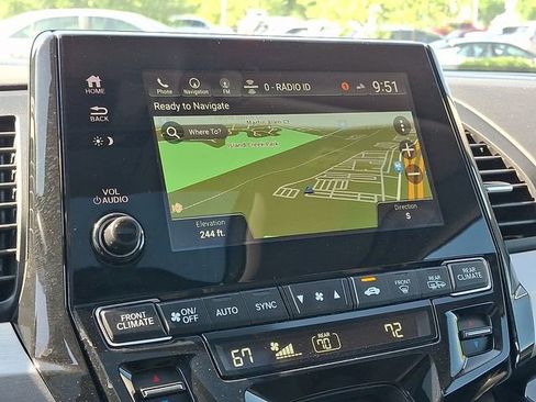 Used 2024 Honda Odyssey Touring image 18