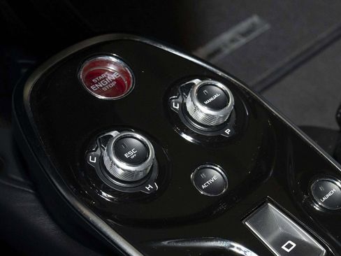 Used 2022 McLaren GT RWD image 29