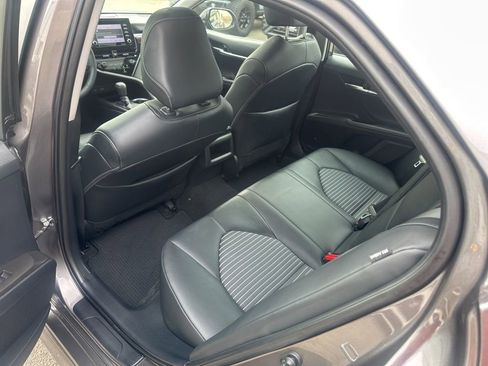 Used 2023 Toyota Camry SE w/ Cold Weather Package image 25