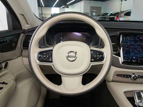 Used 2023 Volvo XC90 T8 Ultimate AWD/4WD image 8