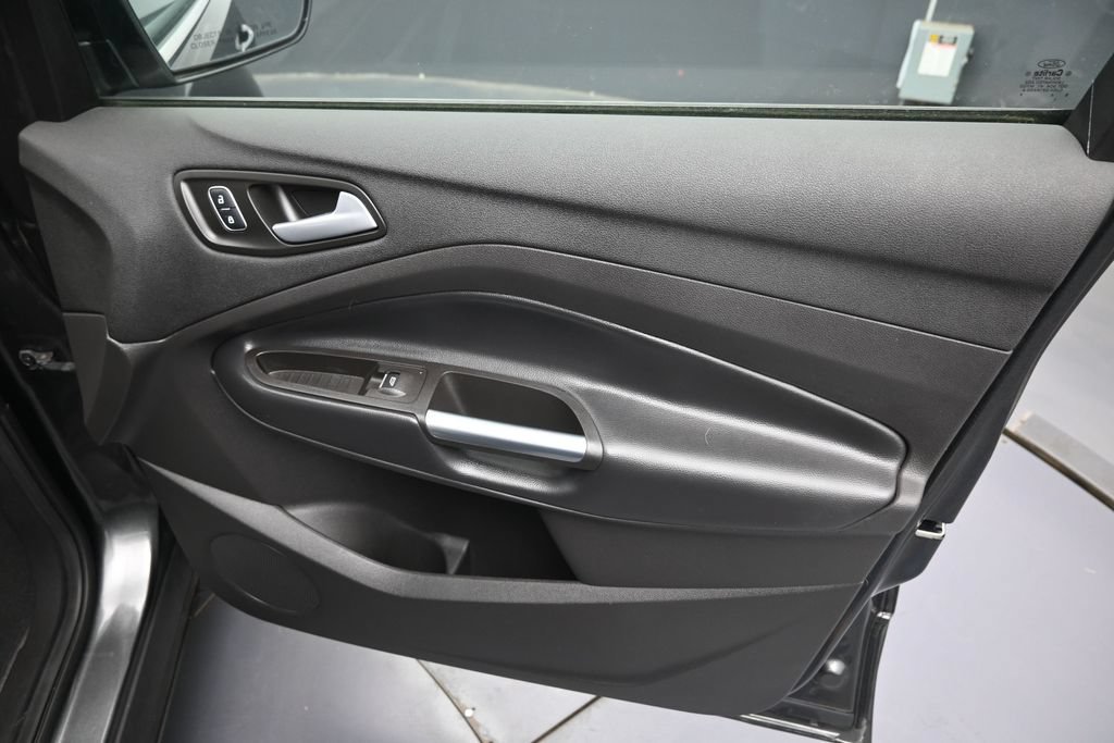 Used 2019 Ford Escape SE AWD/4WD image 30