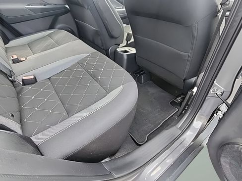 Used 2019 Nissan Kicks S FWD image 12
