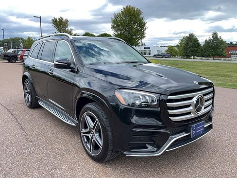 Certified 2024 Mercedes-Benz GLS 450 4MATIC image 4