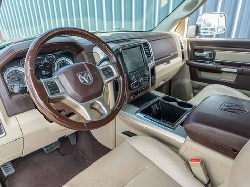 Used 2014 RAM 2500 Laramie image 23