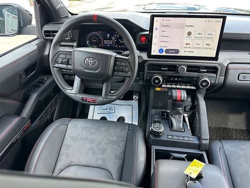 Certified 2025 Toyota Tacoma TRD Pro AWD/4WD image 24