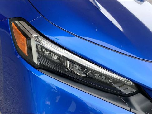 Used 2024 Honda Civic EX image 27