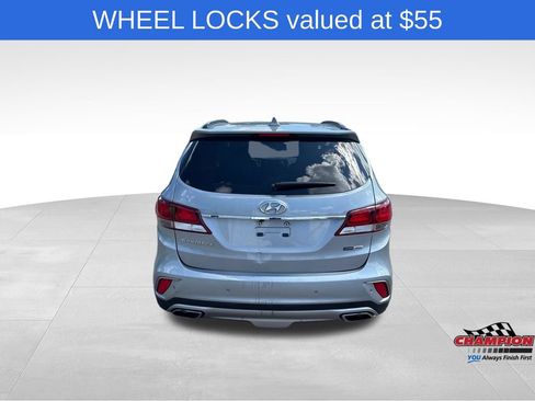 Used 2017 Hyundai Santa Fe AWD w/ SE Ultimate Tech Package 03 image 11