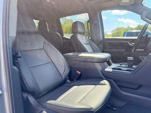 Certified 2025 GMC Sierra 1500 Denali w/ Denali Reserve Package AWD/4WD image 11