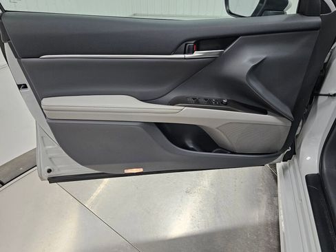 Used 2023 Toyota Camry XSE w/ Cold Weather Package image 32
