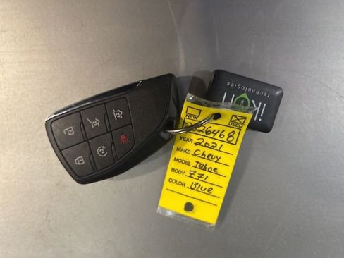 Used 2021 Chevrolet Tahoe Z71 w/ Z71 Off-Road Package image 43