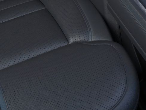 New 2026 Ford F250 Platinum image 16