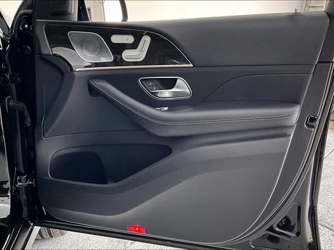 Used 2020 Mercedes-Benz GLE 450 4MATIC w/ Premium Package image 23