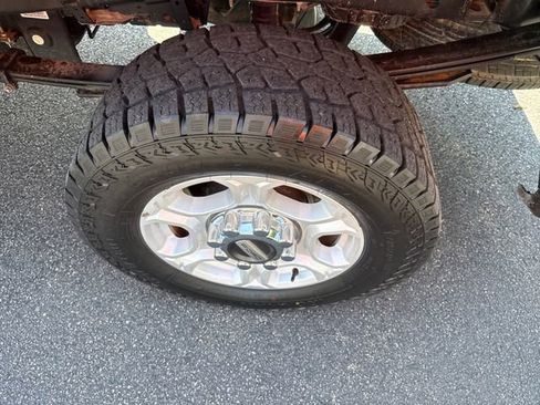 Certified 2025 Ford F250 XLT w/ Snow Plow Prep Package AWD/4WD image 14