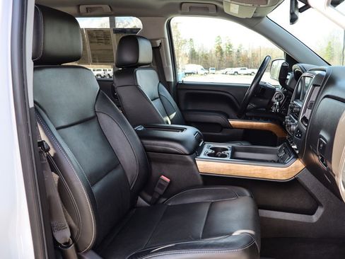 Used 2018 Chevrolet Silverado 1500 LTZ w/ LTZ Plus Package image 13