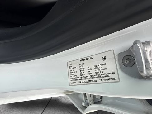 Used 2023 Tesla Model 3 Standard Range RWD image 24