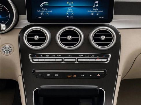 Certified 2022 Mercedes-Benz GLC 300 image 19