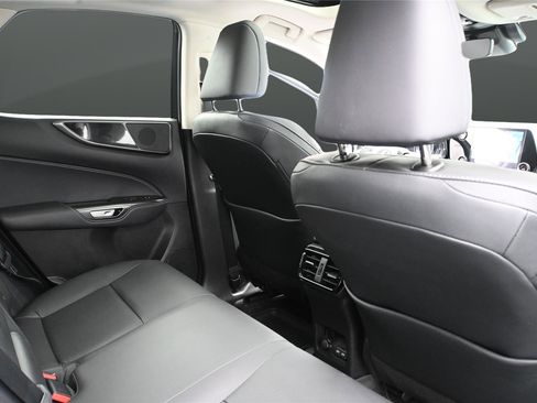 Used 2025 Lexus NX 250 AWD w/ Accessory Package (2T) image 20