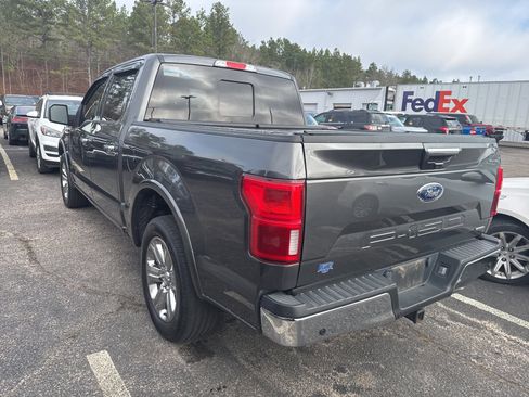 Used 2018 Ford F150 Lariat w/ Equipment Group 502A Luxury image 5