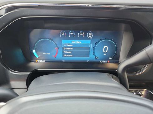 Used 2023 Ford F350 Lariat w/ FX4 Off-Road Package image 12