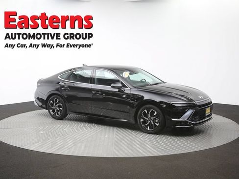 Used 2025 Hyundai Sonata SEL FWD image 50
