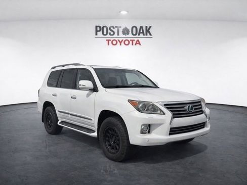 Used 2015 Lexus LX 570 4WD image 6
