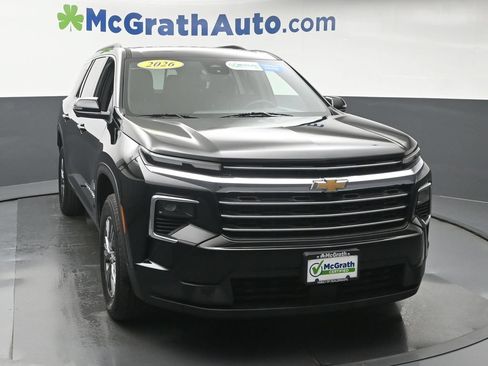 Used 2026 Chevrolet Traverse LT w/ Driver Confidence Package AWD/4WD image 5