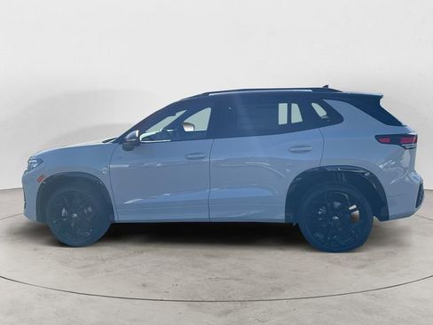 New 2026 Volkswagen Tiguan SE R-Line AWD/4WD image 2