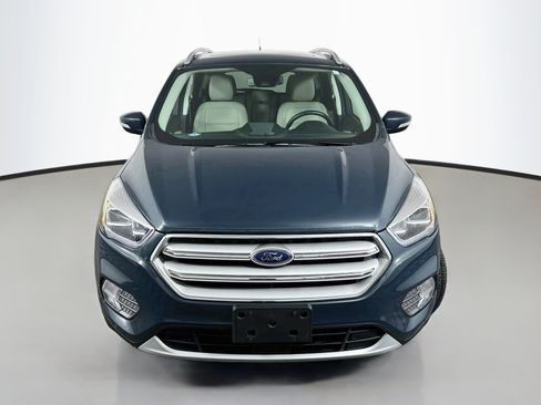 Used 2019 Ford Escape Titanium AWD/4WD image 2