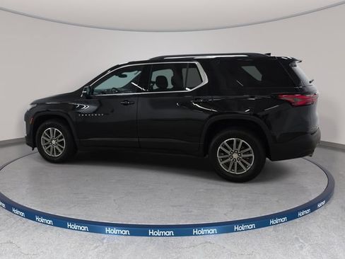 Used 2023 Chevrolet Traverse LT AWD/4WD image 8