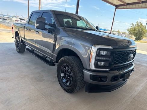Used 2023 Ford F250 Lariat w/ Sport Appearance Package AWD/4WD image 1