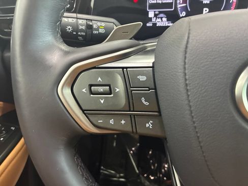 Used 2025 Lexus NX 250 FWD w/ Towing Package (2000 Lbs) image 24