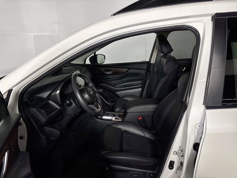 Used 2024 Subaru Ascent Touring image 11