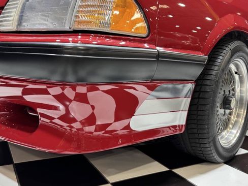 Used 1988 Ford Mustang LX RWD image 35