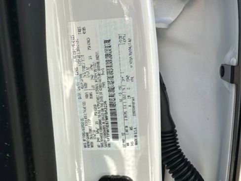 Used 2021 Ford F150 XLT image 7