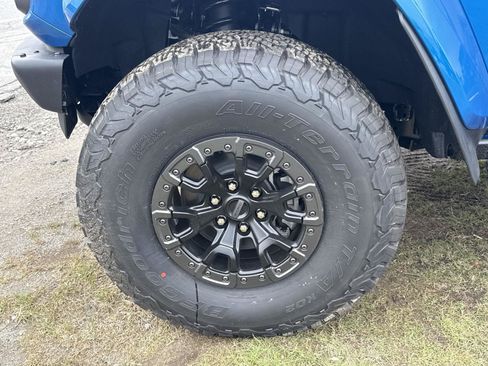 New 2026 Ford Bronco Raptor AWD/4WD image 9