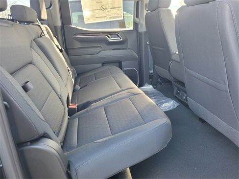 New 2026 GMC Sierra 1500 Elevation image 14