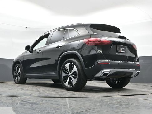 Used 2025 Mercedes-Benz GLA 250 4MATIC image 45
