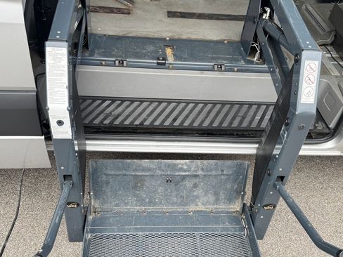 Used 2008 Dodge Sprinter 2500 w/ Rear Heater Group III image 17