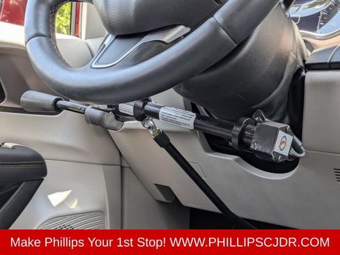 Certified 2018 Chrysler Pacifica Touring-L Plus w/ Advanced Safetytec Group FWD image 20