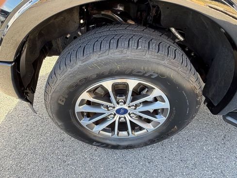 Used 2020 Ford F150 XLT w/ Equipment Group 302A Luxury image 13