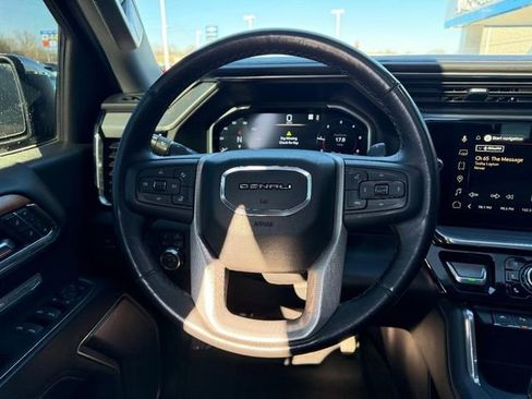 Used 2023 GMC Sierra 1500 Denali w/ Denali Reserve Package image 12