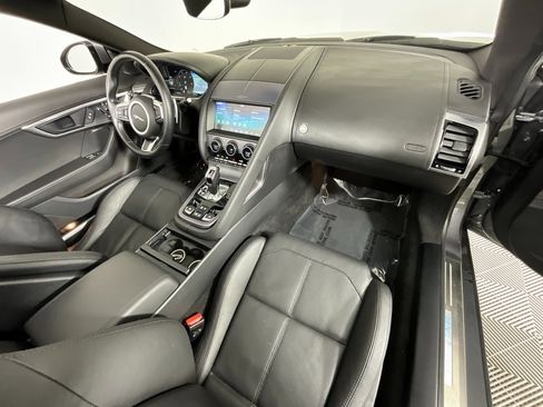 Used 2021 Jaguar F-TYPE P300 image 16