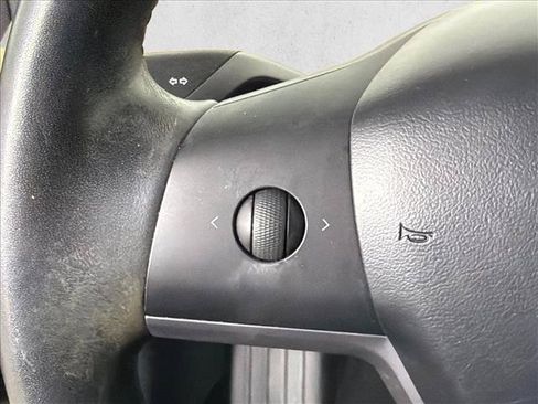 Used 2018 Tesla Model 3 Long Range AWD/4WD image 26
